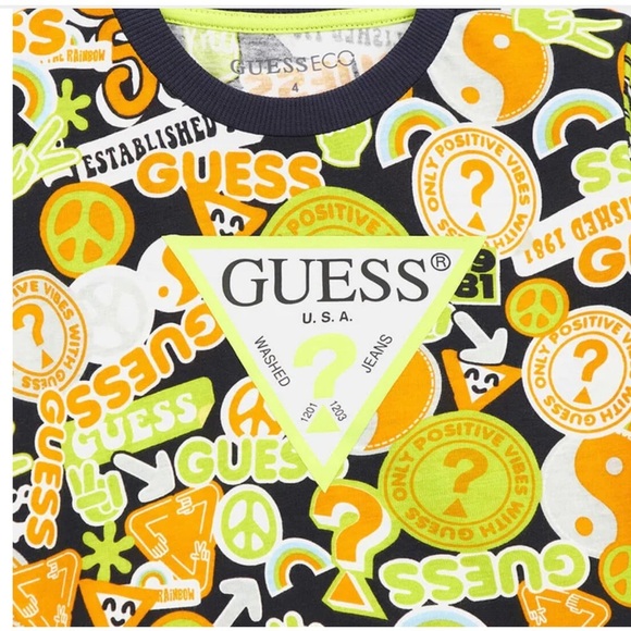 NWT Guess Yellow Multi Short Sleeve T-Shirt Geometric Logo Azure - Picture 3 of 10